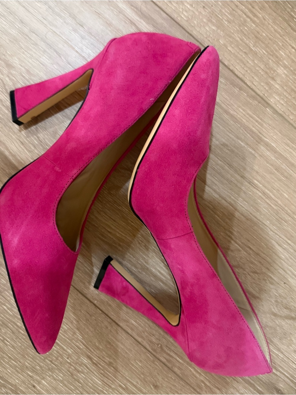 Nine West Pink Suede Pointed Toe Pumps LIKE NEW! ๐๐ - Picture 5 of 5